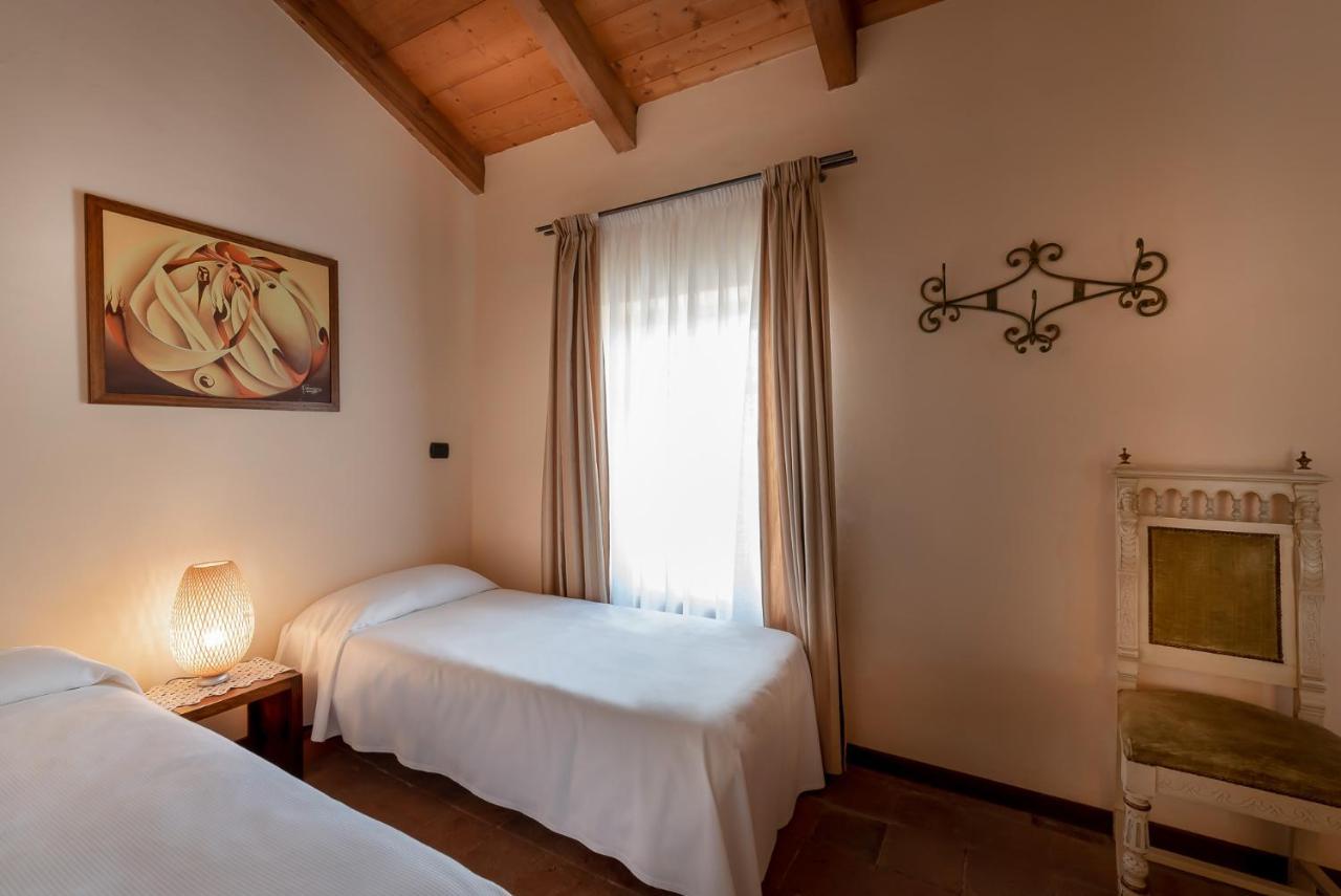Clavesana Agriturismo San Martino מראה חיצוני תמונה