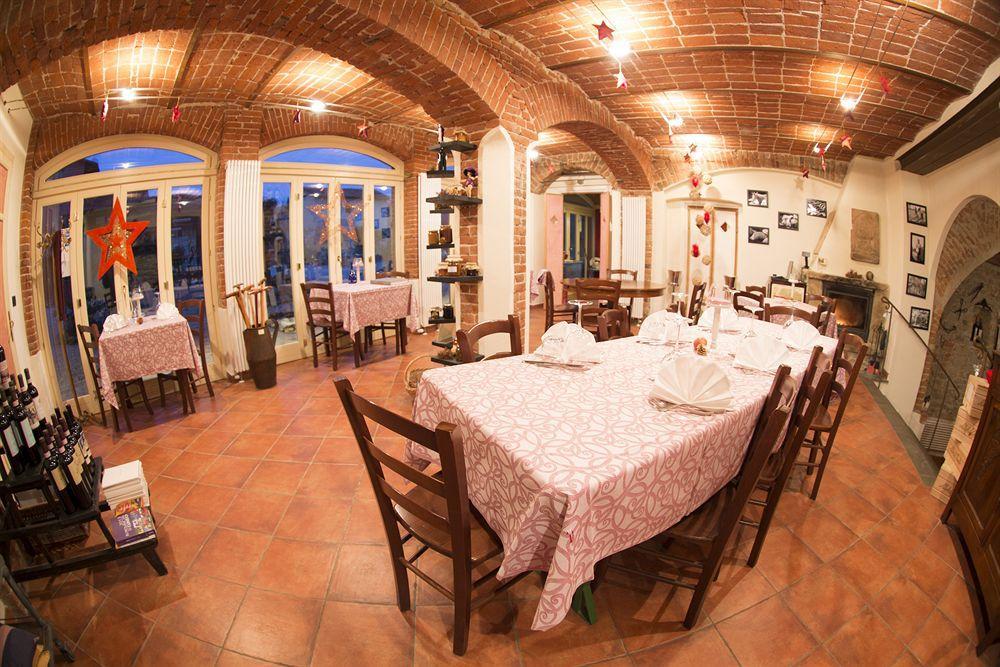 Clavesana Agriturismo San Martino מראה חיצוני תמונה