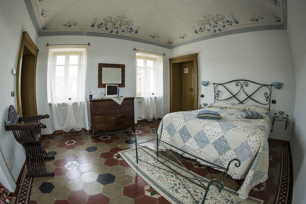Clavesana Agriturismo San Martino מראה חיצוני תמונה