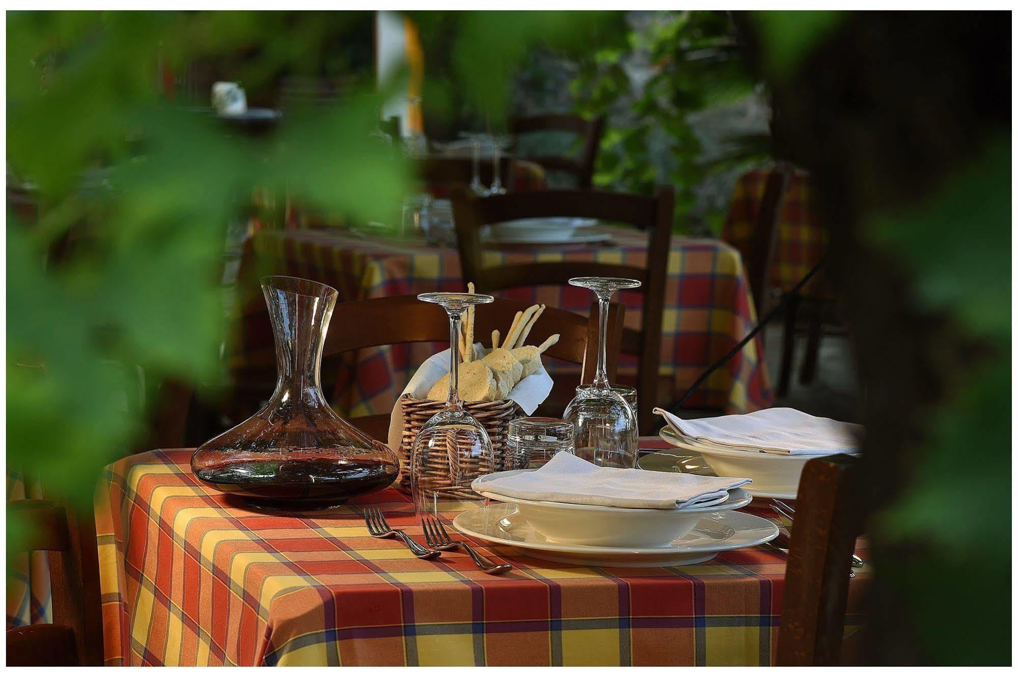 Clavesana Agriturismo San Martino מראה חיצוני תמונה